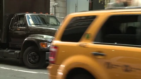 New York traffic Stockbeeldmateriaal 77168156