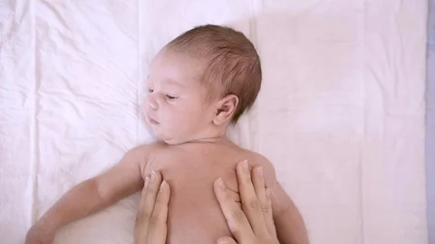 Newborn baby Stock-Footage 109321480