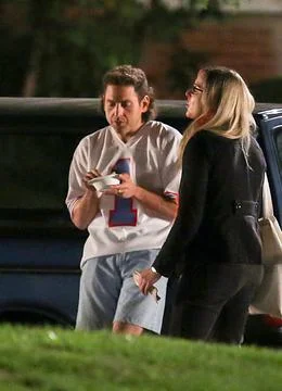  Newly slimed-down actor Jonah Hill was on the Westchester set of the new ... Stock Photos