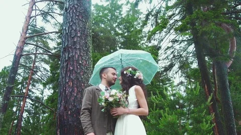 Newlyweds in slow motion Stock Footage 82035545