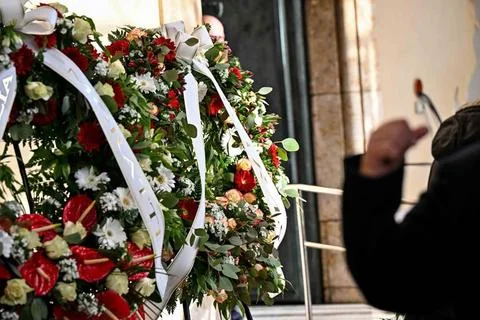  News - Gigi Riva s funeral Corona di fiori, flowers crown during Gigi Riv... Stock Photos
