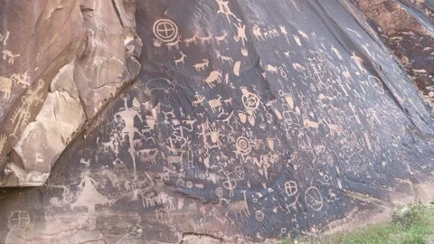 Newspaper Rock State Historical Monument 動画素材 296841453