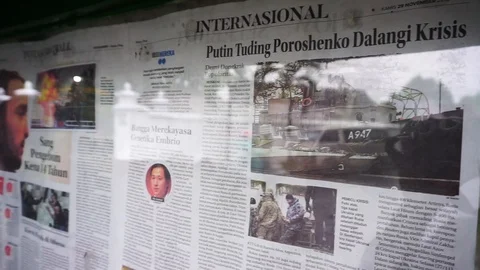 Newspaper stand Stock Footage 102097404