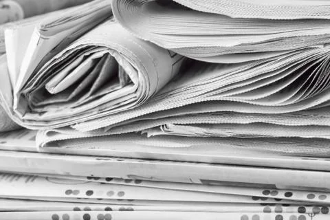 Newspapers folded stack, the concept of world news Foto stock