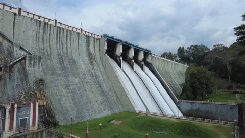 Neyyar dam shutter, gravity dam in Thiruvananthapuram, Kerala Stock Footage 228000543