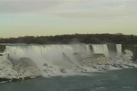 Niagara Falls Video stock 70355