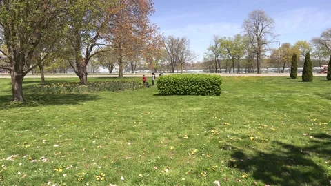 Niagara falls in full bloom in the spring but no tourists in COVID 19 pandemic Stock-Footage 153347103