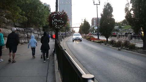 Niagra Traffic Video stock 88156180