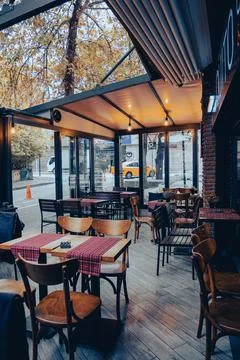 Nice and empty coffee shop Foto stock