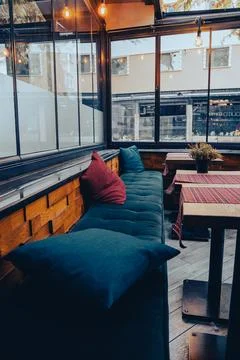 Nice and empty coffee shop Foto stock