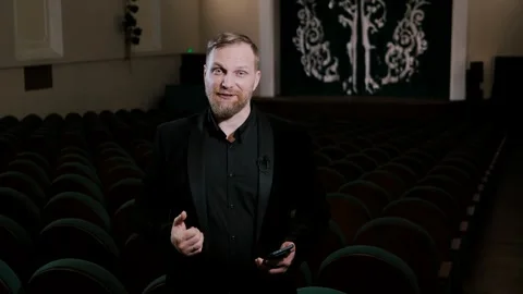 Nice interview via video link. Professional, personality and mentoring, Business Stock Footage 305204144