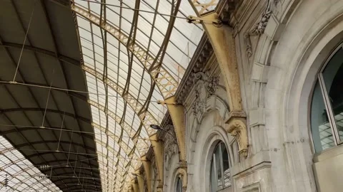Nice main train station architecture carvings on the roof Stock Footage 160287838