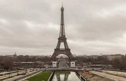 Nice scenery of Eiffel Tower with sky background in Paris. View from Trocad.. Foto stock