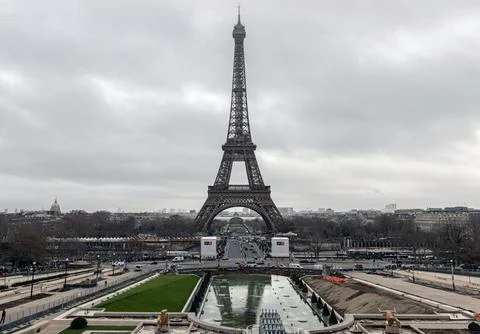 Nice scenery of Eiffel Tower with sky background in Paris. View from Trocad.. Foto stock