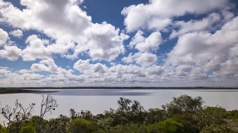 Nice timelapse over the pink-lake in esperance, australia h264-420 4KUHD 29.97 Video stock 76014265