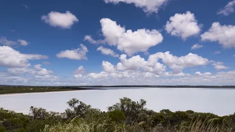 Nice timelapse over the pink-lake in esperance, australia h264-420 4KUHD 29.97 Video stock 76014446