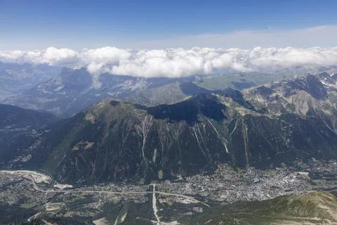 Nice view on the Chamonix mountain valley, between the Alps, Chamonix Mont-.. Foto stock
