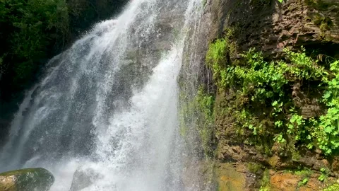 Nice view of the waterfall in the mountains of the North Caucasus. 库存影片 157722943