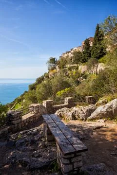 Nietzsche Path Viewpoint to Eze Village in France 库存照片