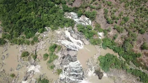 Nigerian Water Fall Vídeos de archivo 131841710