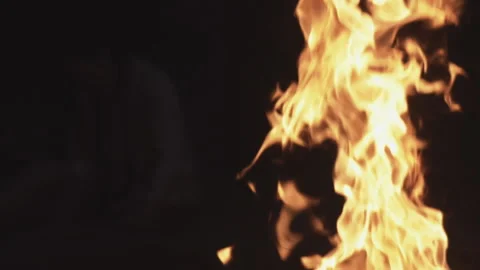 Night by the campfire 스톡 동영상 238931710