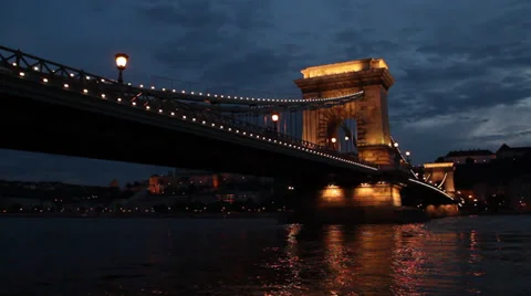 NIGHT CHAIN BRIDGE BUDA CASTLE LONGSHOT 1 Stock Footage 39294480