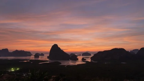 Night to day time lapse of Samet Nangshe Viewpoint at sunset with Andaman sea Stock-Footage 118627991