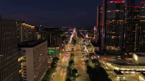 Night drone flight over downtown Detroit, Michigan, sparkling lights Stock Footage 344787361