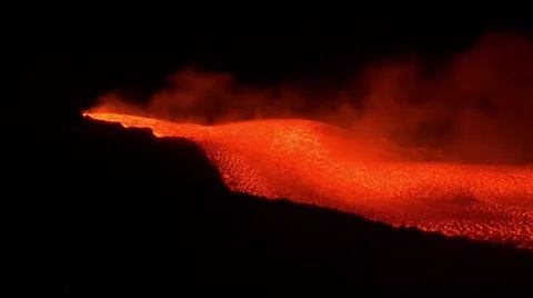Night eruption of Mount Etna Stock Footage 49183018