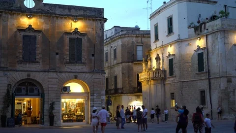Night illuminated view of the Piazza del Duomo Stock-Footage 112426976