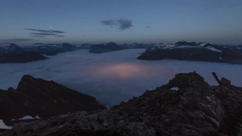 Night inversion over the city Stock Footage 147440436