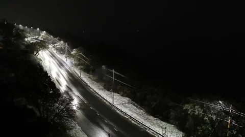 Night landscape, road in the light of lanterns. 库存影片 117555456