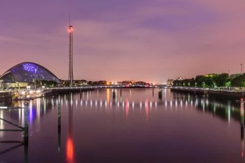 Night lights reflection of Glasgow Stock Photos