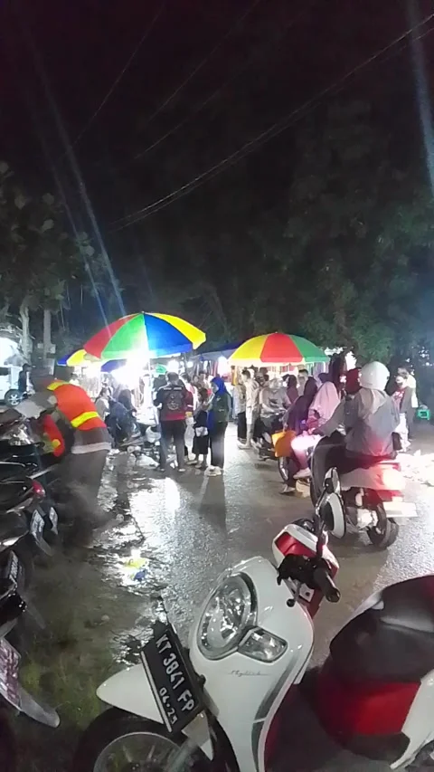 Night market Stock Footage 243981684