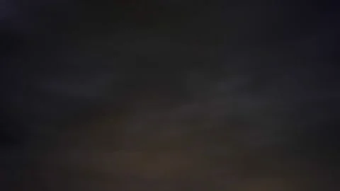 Night moon rising on the horizon above the clouds. Stock-Footage 230919853
