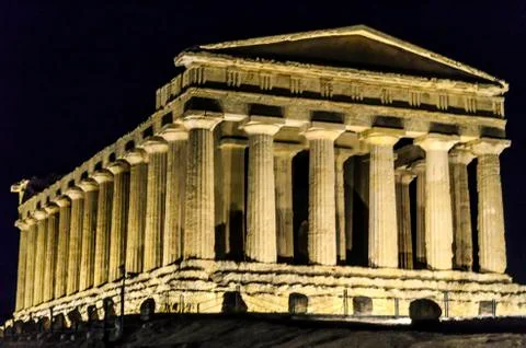 Night next to the main temple of agrigento Stock Photos