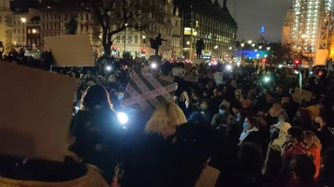 NIGHT PROTEST HELD IN RESPONSE TO SARAH EVERARD DEATH, UK 4K Stock Footage 150399155