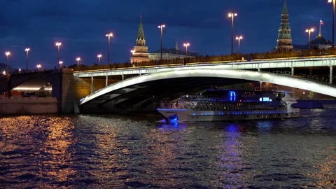 Night Quay of Moscow Video stock 112136159
