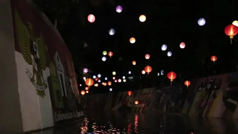 Night in the river Video stock 195080535