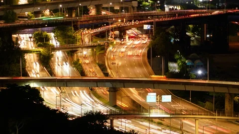 Night Road Traffic Vídeo Stock 111713725
