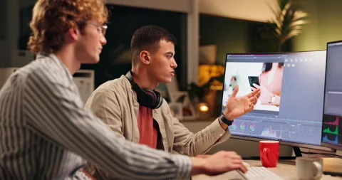 Night, screen and pointing of teamwork with computer for problem solving Video stock 306526082