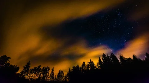 Night sky and weak aurora timelapse Stock Footage 68928427