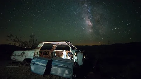 Night Sky Time Lapse - Abandoned Car 02 動画素材 52273687