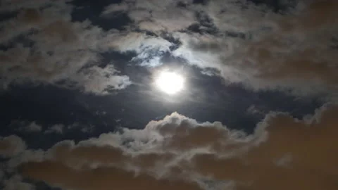Night sky timelapse at full moon Stock-Footage 140588152