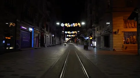 Night Street Video stock 169771622