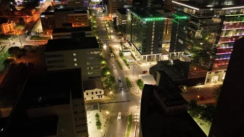 Night time hyperlapse of downtown Lexington, KY 스톡 동영상 246250099