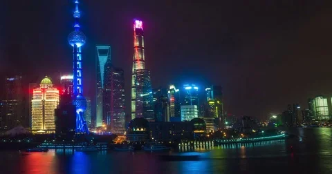 Night time lapse of the Huangpu river, the Pudong financial business district Stock-Footage 72997392