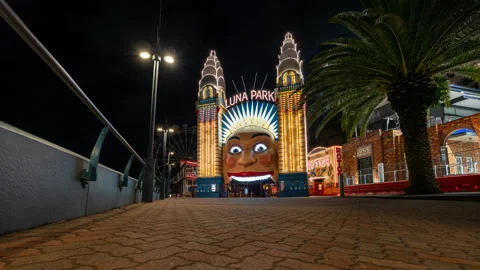 Night time lapse from Luna Park in Sydney 스톡 동영상 341667349