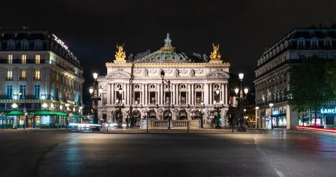 Night Time Lapse of the Opera house in Paris Stock Footage 158600118