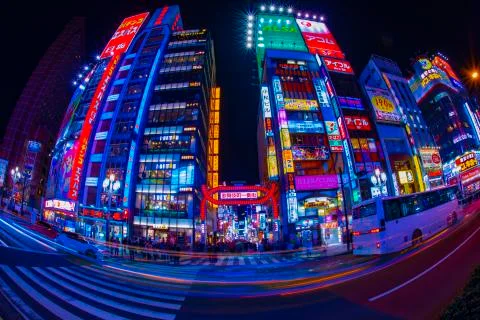 Night time lapse street at the neon town in Kabuki-cho Shinjuku Tokyo Stock Photos
